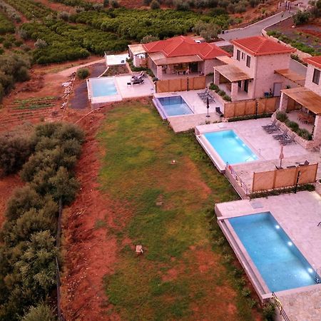 Апартаменты Gregory'S Farm Lefkakia Экстерьер фото