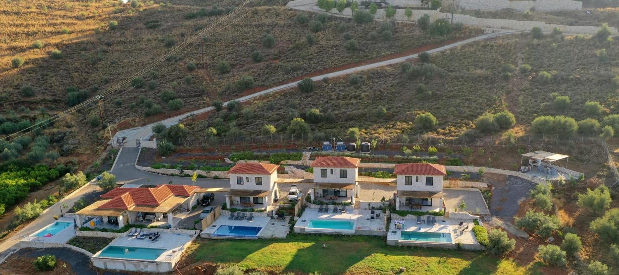 Апартаменты Gregory'S Farm Lefkakia Экстерьер фото